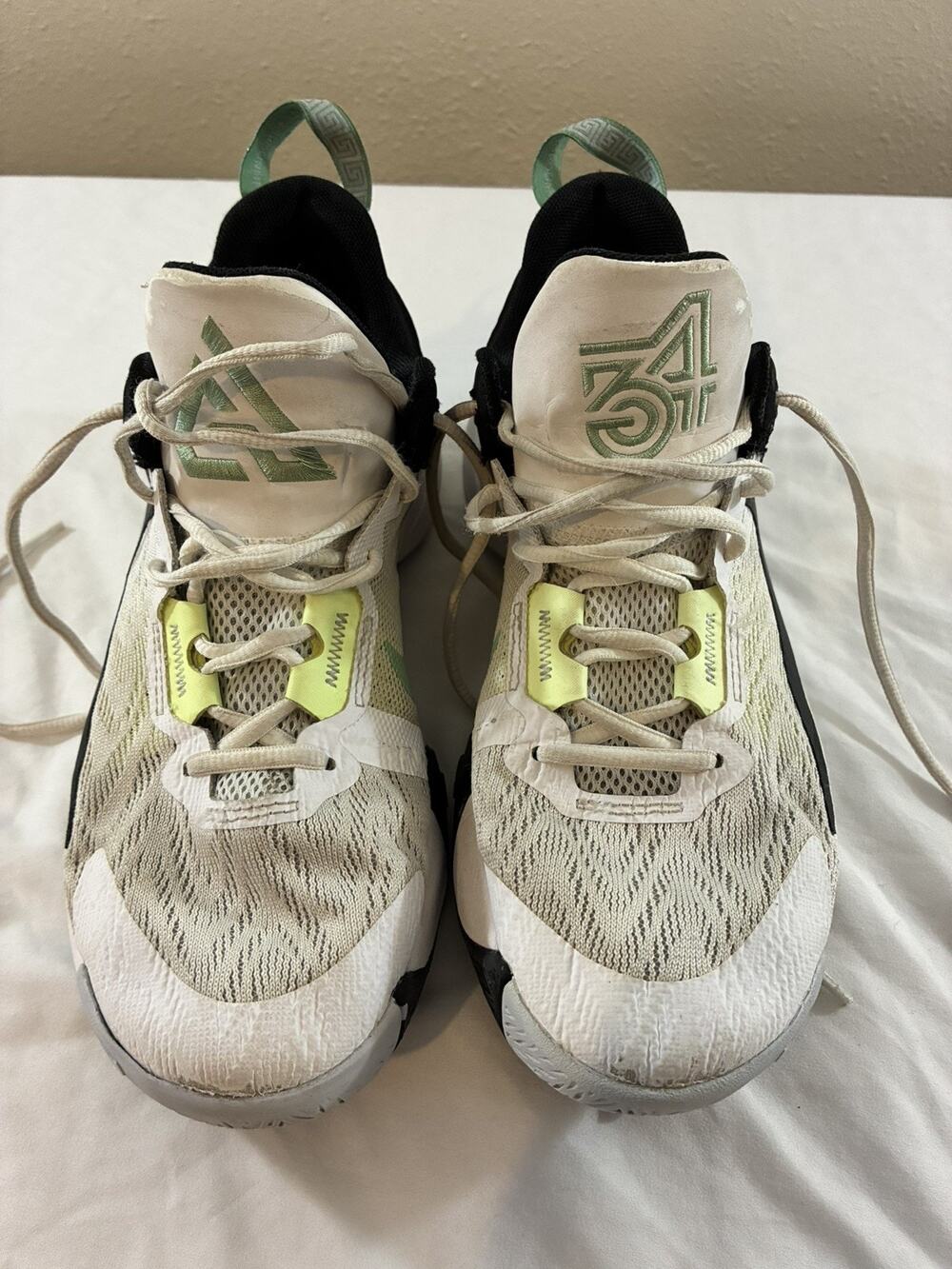 Size 7-Nike Giannis Immortality 2 White Black Volt Charles Veronica Great